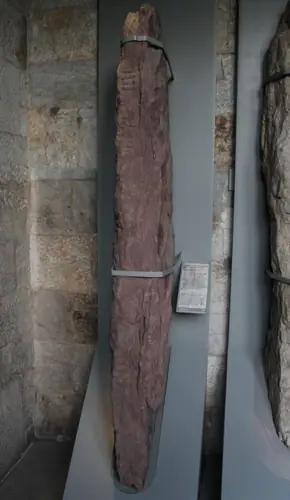 Gleann an Mhuilinn | Glenawillin 1 (I-COR-011) ogham stone