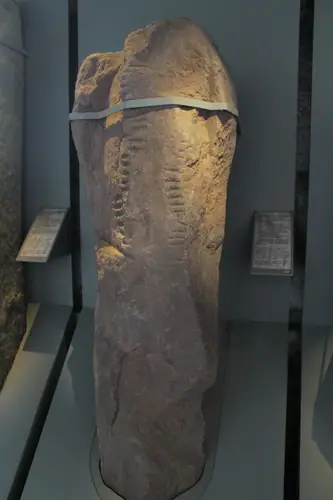 An Tulaigh Mhór | Tullig More (I-COR-079) ogham stone