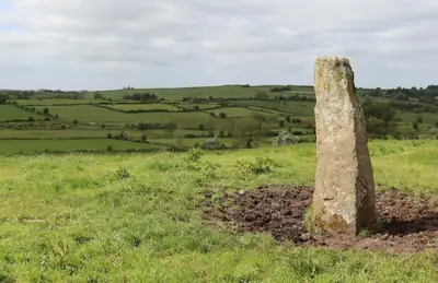 An Baile Beag | Ballybeg (I-MAY-004) ogham stone
