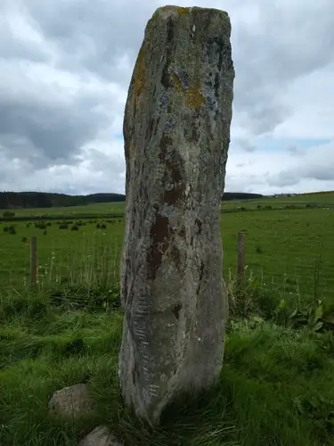 Auquhollie (S-KCD-001) ogham stone